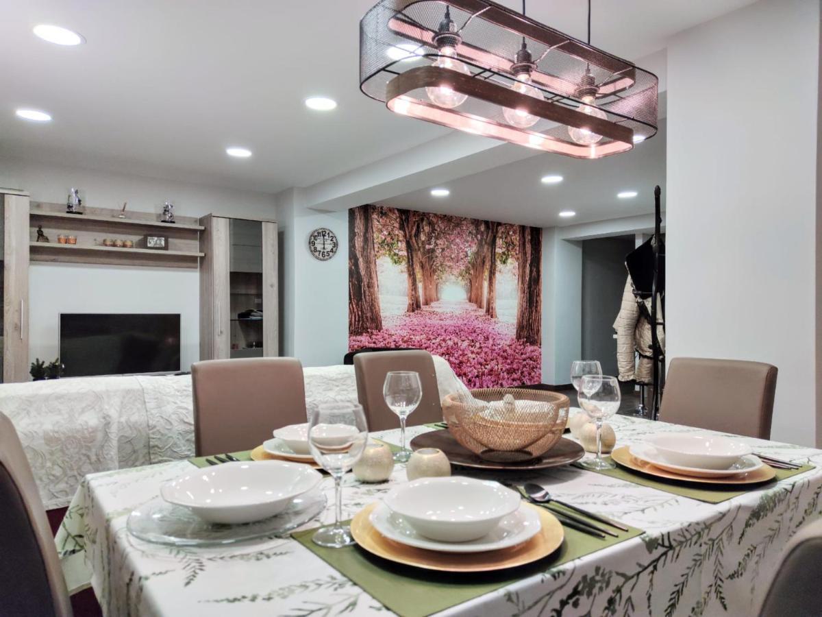 Luxury New Apartment City Centre & Beach, Alicante Buitenkant foto