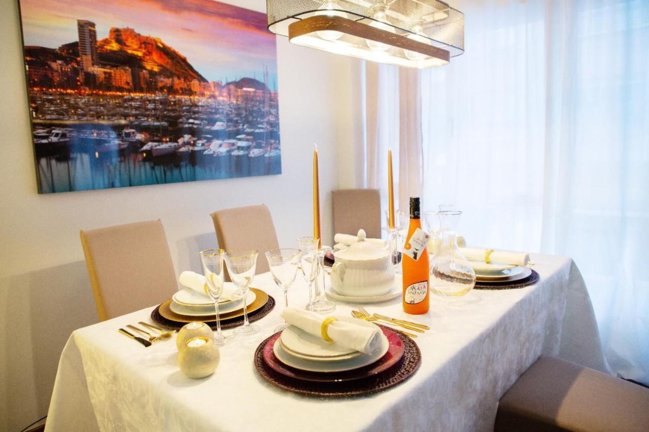Luxury New Apartment City Centre & Beach, Alicante Buitenkant foto