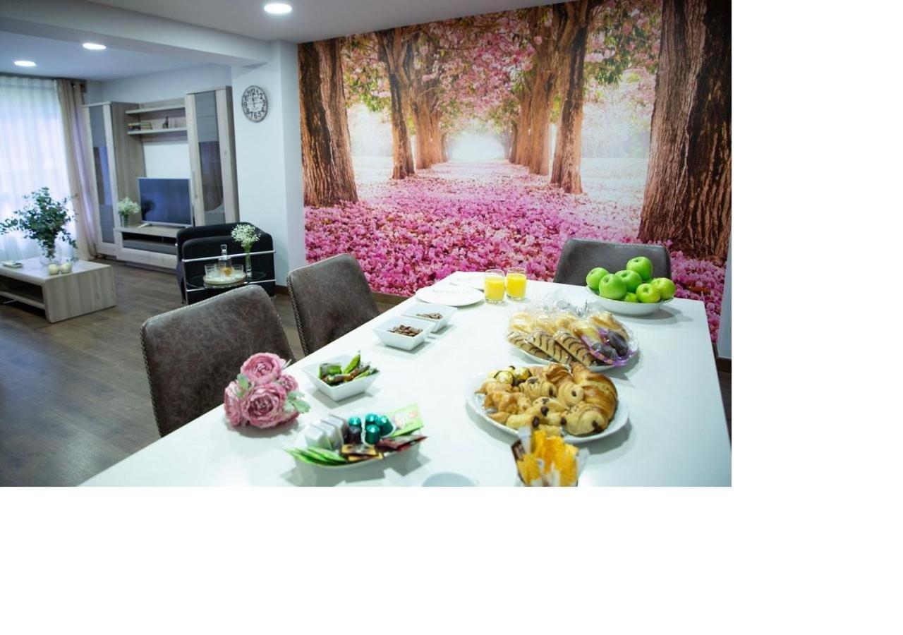 Luxury New Apartment City Centre & Beach, Alicante Buitenkant foto